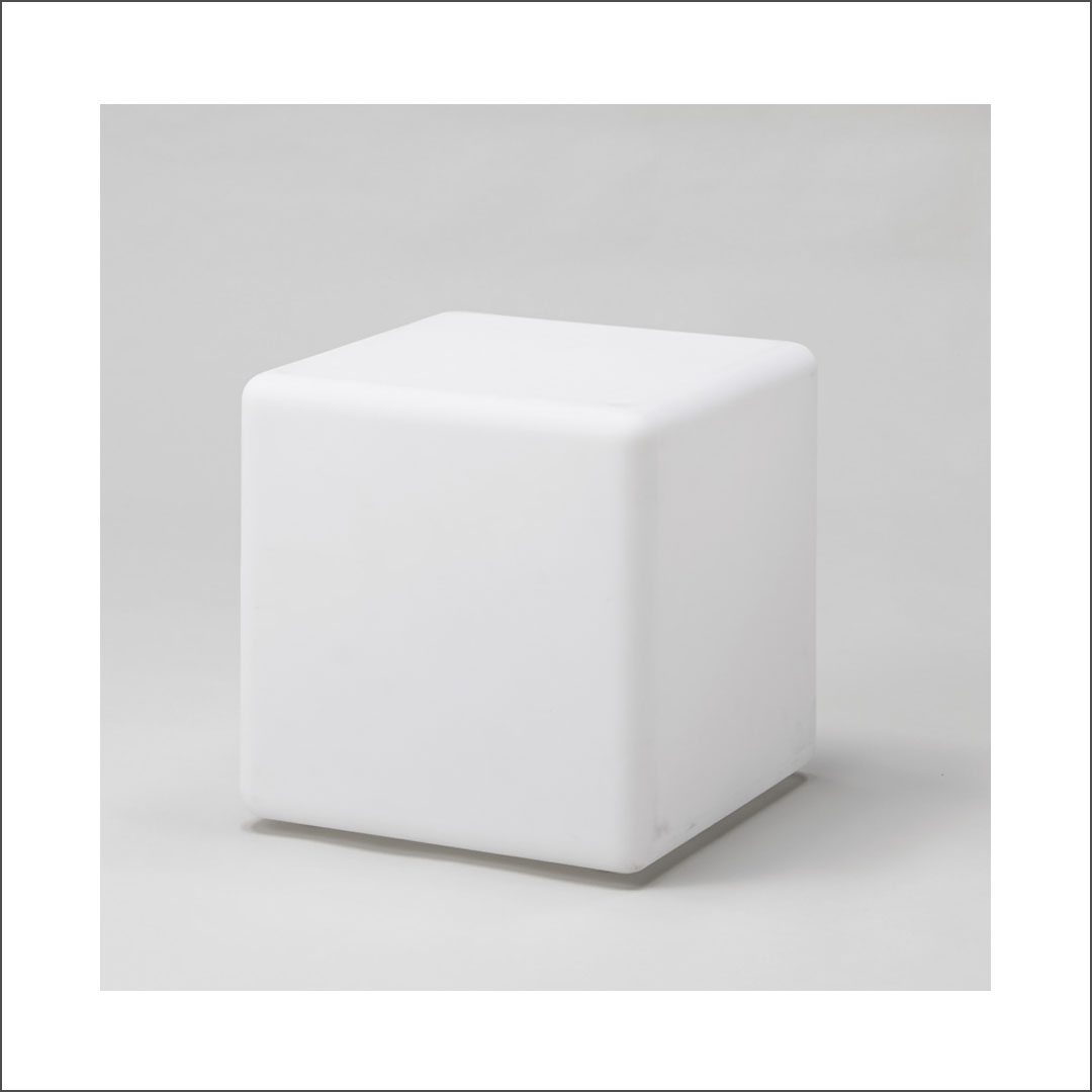 ライティングファニチャキューブ